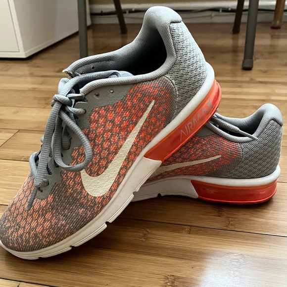 Nike Air Max Sequent 2 Size 8 - Picture 1 of 7